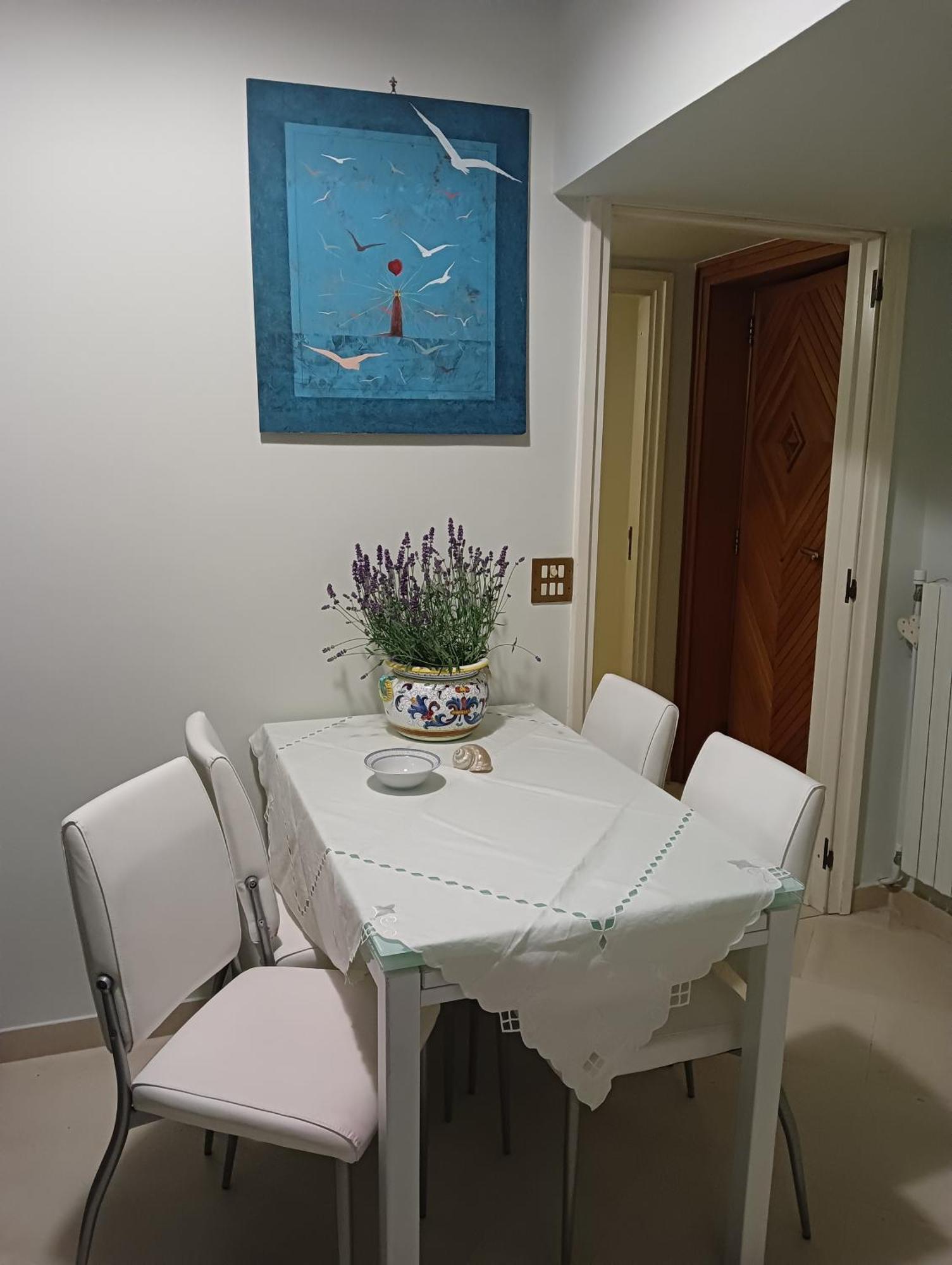 Ferienwohnung Palazzo Vaaz Mola di Bari Exterior foto