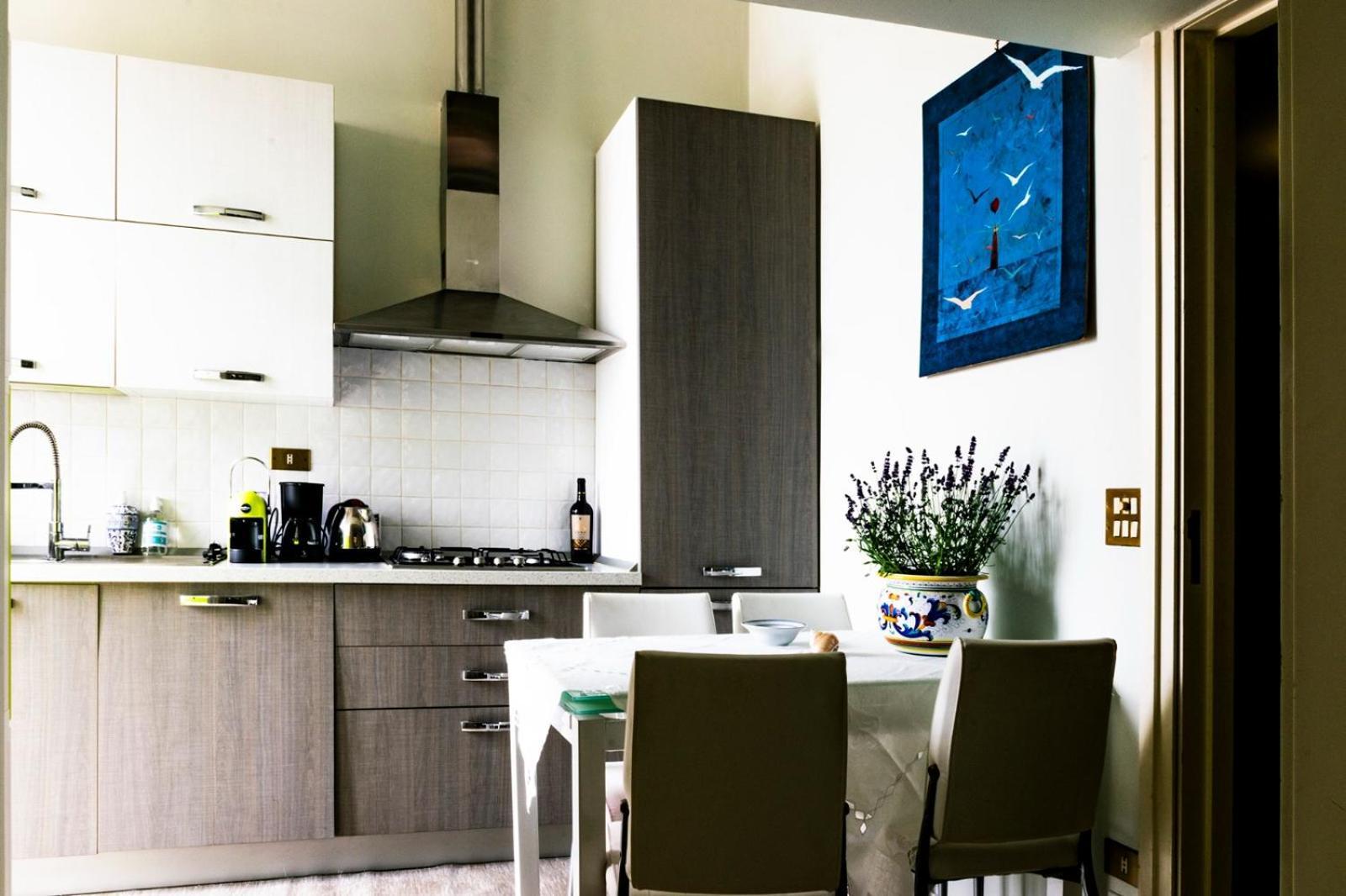 Ferienwohnung Palazzo Vaaz Mola di Bari Exterior foto